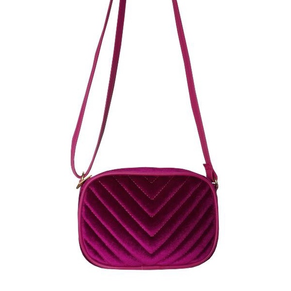 NWOT Pink Quilted Velvet Shoulder Bag - Picture 1 of 7